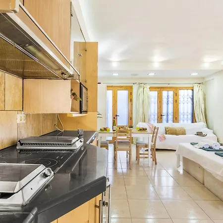 324 Pueblo Canario With Wifi Apartmán Playa de las Americas (Tenerife)